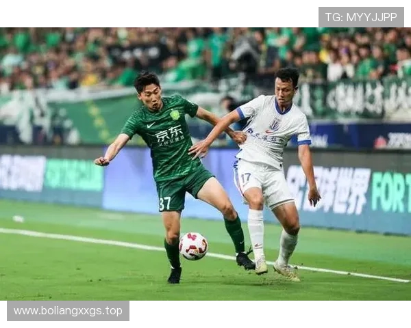 中超半场：吴亚珂失误送礼 张稀哲曹永竞进球 北京国安2比0领先长春亚泰